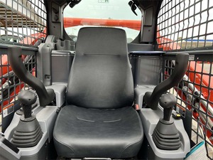 รถตักล้อยางดีเซล Kubota SVL75-2 แบบตีนตะขาบ เครื่องยนต์ Kohler ระบบไฮดรอลิก KYB มอเตอร์ เกียร์บ็อกซ์ - Product Image 2