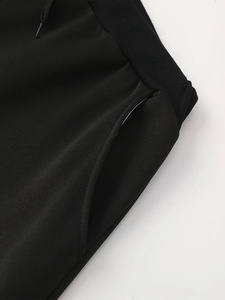 Nouveau design de survêtements de sport pour hommes en gros Survêtements à la mode 100% coton respirant coupe ajustée motif solide pour l'hiver - Product Image 3