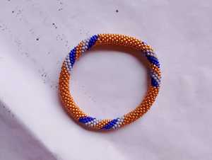 Bracelets de perles de rocaille en verre multicolores sur mesure idéaux pour les magasins d'accessoires de mode pour la revente et les cadeaux - Product Image 2