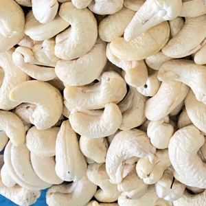 Vente en gros de noix Noix de cajou Noix de cajou WW180, WW240, WW320 SANTIGO Inde Noix de cajou W320 Prix bon marché, emballage OEM ODM - Product Image 1