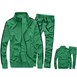 2024 ensemble de jogging personnalisé homme coupe-vent imperméable veste en polyester veste légère à capuche ensembles de survêtement en nylon pour hommes - Product Image 2