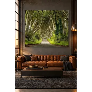 ภาพพิมพ์บนผ้าใบถนนอุโมงค์สีเขียวฟิดาที่มีต้นไม้เต็มทาง - Product Image 4