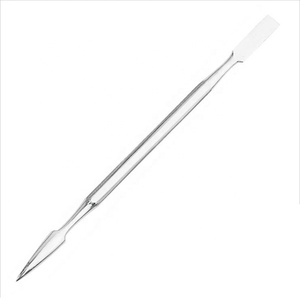 Empujador de Cutículas de Doble Cara de Acero Inoxidable y Espátula Removedora de Esmalte de Uñas para Manicura y Pedicura - Product Image 1