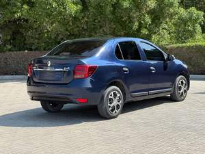 RENAULT SYMB0L 2020 d'occasion, conduite à gauche/droite - Product Image 3