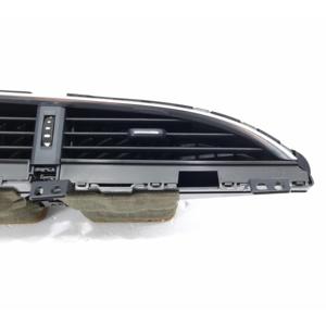 Grilles d'aération centrales Toyota Yaris Série 55670-0D240 (17>20) - Product Image 5