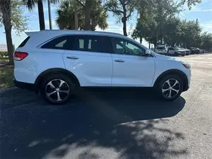 2017 Kia Sorento EX - Product Image 6