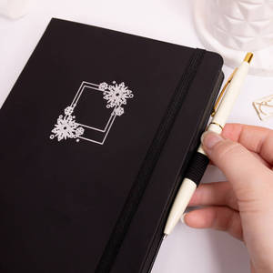 <span class=keywords><strong>Agenda</strong></span> diaria LABON con cubierta de cuero PU, páginas de papel negro con cuadrícula punteada, planificador con banda elástica. - Product Image 5