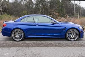 BMW M4 Convertible 2020 Usado, Paquete de Competición, Motor Turbo de 6 Cilindros y 444 hp, Paquete Ejecutivo, Azul Metálico San Marino - Product Image 3