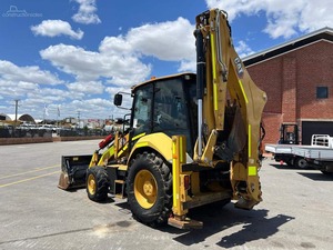 Retroexcavadora Remolcable Caterpillar 428 Premium, 12 Toneladas de Peso Operativo, Monitoreo Remoto, Rendimiento Inigualable, Fiabilidad Central - Product Image 5