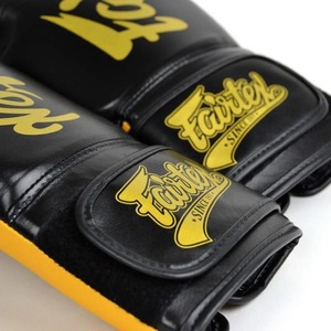 ถุงมือชกมวยหนังแท้ Fairtex คุณภาพดีเยี่ยม แบบติดตีนตุ๊กแก กันลื่น พร้อมสายรัดข้อมือปรับได้ เหมาะสำหรับศิลปะการต่อสู้ มวยไทย - Product Image 6