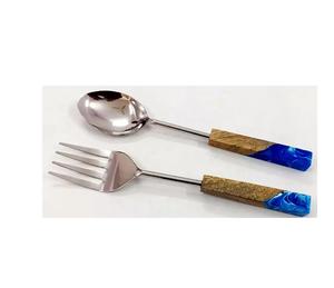 Servidor de ensalada con mango de resina, servidor de ensalada de Metal de nuevo diseño para servir ensalada, juego de cubiertos de Metal de nueva apariencia en precio al por mayor - Product Image 1