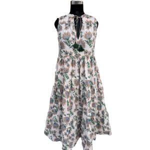 Vestido Maxi de Algodón Dulce Ecológico con Estampado a Mano Indio, Sin Mangas, Floral, Estilo Bohemio, Cuello en V con Borlas para Mujer - Product Image 4