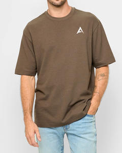 Vente en gros de t-shirt 100% coton surdimensionné à séchage rapide de haute qualité pour hommes avec broderie de logo et impression numérique personnalisées - Product Image 1