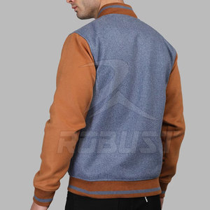 Blouson universitaire homme style streetwear hiver, col montant uni, coupe classique, en tissu peigné, avec logo personnalisé - Product Image 4