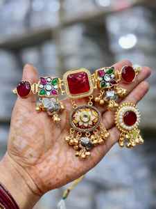 Premium Gold Polish Premium Fusion, Monalisa Stones Choker avec boucles d'oreilles Royal Choker Set pour les femmes pour les occasions festives - Product Image 2