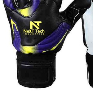 Tech Industries Gants de gardien de but de haute qualité à des fins de match et d'entraînement Conception et logo personnalisés - Product Image 6