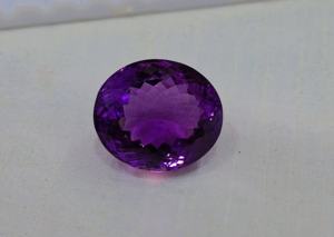 Pierre taillée en améthyste unique Fabrication de pierres précieuses en vrac pour bijoux Forme ovale Poids 45 Cts Pierre précieuse en améthyste Pierre précieuse en vrac - Product Image 2