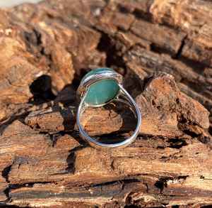 แหวนอะมาโซไนต์ทรงรีทำมือ รับรองโดย IGI เงินแท้ 925 เครื่องประดับพลอยสีเขียว ของขวัญงานเลี้ยงสุดหรูสำหรับผู้หญิง - Product Image 2