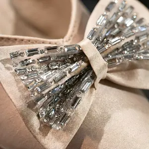 Sandales d'été élégantes à talons compensés 502 F, confortables et tendance, avec bout ouvert et dessus en dentelle orné de strass, semelle intérieure légère en PU - Product Image 4