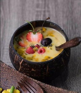 Tasse de noix de coco artisanale pour cadeaux de luxe Verres chics et durables pour des moments spéciaux par Tradebyd - Product Image 2