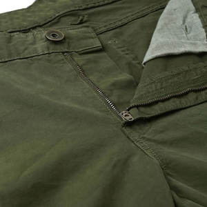 Pantalones de chándal informales de lona Hip Hop para hombre, pantalones de chándal multibolsillo con cierre de botón y logotipo personalizable - Product Image 5