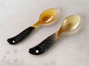 CUCHARA DE CUERNO BLANCO PULIDO DE RESTAURANTE para el hogar y el restaurante Uso en la cocina Tazón de estilo animal artesanal de la mejor calidad a la venta - Product Image 3