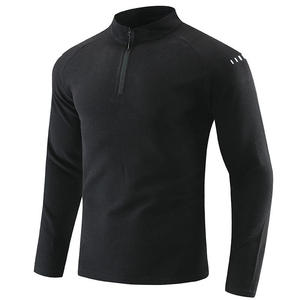 Camiseta Deportiva Ajustada de Poliéster y Elastano Personalizada, Transpirable, para Hombre, Camisetas de Diseño para Correr, Gimnasio y Deportes - Product Image 5