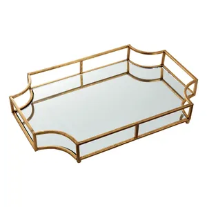 HIGH QUALITY DECORATIVE ALUMINIUM TRAY HANDMADE GLASS METAL GOLD COLOR DINNERWARE SERVING TRAY CHRISTMAS for HOTEL SUPPLIES - Product Image 1