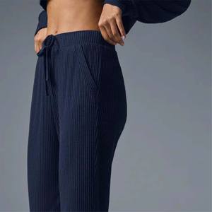 Pantalones Deportivos de Mujer Personalizados con Textura Acanalada |   Pantalones Deportivos Elásticos de Alta Calidad con Cintura Elástica y Tejido Acanalado - Product Image 5