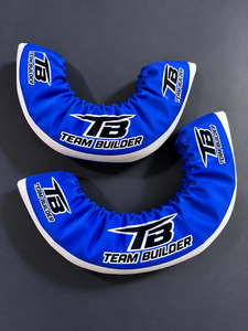 TEAM BUILDER Soakers personnalisés pour patins de hockey sur glace |   Protections de lames de hockey en tissu orange et noir |   Fermeture élastique |   Logo d'équipe adulte/jeunesse - Product Image 5