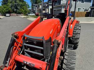 Reliable Performance Kubota M62 TLB Supporting Daily Operations in Construction Landscaping and Agricultural Environments Woks - Product Image 2