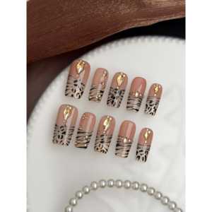 Décorations d'ongles de luxe Golden Safari, art des ongles à poser, décorations d'ongles haut de gamme - Product Image 3