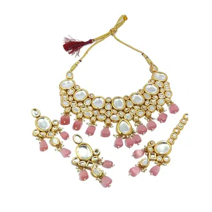 ชุดเครื่องประดับเจ้าสาวสีชมพูอ่อนแบบ Kundan Meenakari ชุบทองหรูหรา สร้อยคอรูปทรงใหญ่และเล็กสำหรับงานแต่งงาน - Product Image 4