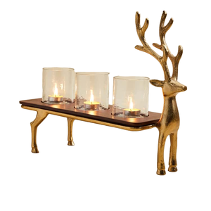 Bougeoir design unique en forme de cerf, accessoires de décoration de maison faits à la main de haute qualité pour la décoration d'hôtel et de fête - Product Image 1