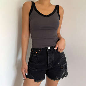 Venta al por mayor de alta calidad de algodón camiseta sin mangas de las mujeres nuevo estilo personalizado logotipo camiseta sin mangas camisetas sin mangas para mujer - Product Image 3