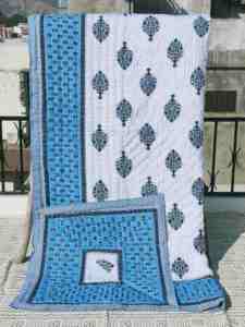 Làm bằng tay bông QUILT với nghệ thuật khối in ấm cúng có thể giặt tái sử dụng và lý tưởng cho thoải mái hàng ngày hoặc tặng quà mục đích. - Product Image 2