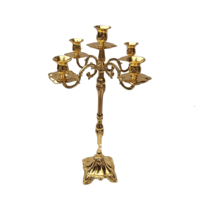 Candélabre en or orné sculpté à la main, support de bougie de qualité supérieure pour une décoration intérieure élégante et luxueuse - Product Image 1