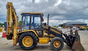 รถตักล้อยาง CAT 428C - Product Image 2