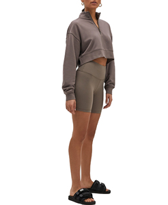 เสื้อฮู้ดดี้ผ้าฟลีซคอตตอนสีพื้นเรียบๆ สกรีนโลโก้เองได้ สไตล์สตรีทแวร์คุณภาพสูง ทรงหลวมไหล่ตกสำหรับผู้หญิง - Product Image 5