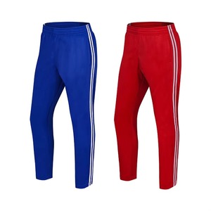 Ensemble de survêtement pour hommes en Offre Spéciale Ensemble de vêtements de sport élégant et respirant Parfait pour Gym Fitness Vêtements de jogging légers pour hommes - Product Image 2
