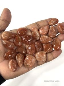 Piedra Solar Africana Roja Natural de Segunda Calidad, Gema Suelta en Cabujón, Forma Mixta, Tamaño de 20 a 30 mm Aproximadamente, Venta al por Mayor - Product Image 3