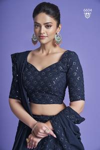 ÚLTIMO DISEÑADOR HEAVY DIAMOND GEORGATTE HILO BORDADO SECUENCIA LEHENGA CHOLI - Product Image 5