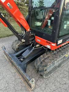 Miniexcavadora Kubota K008-5 de Bajo Costo, Giro de Cola Cero, Microexcavadora Diésel con Sistema Hidráulico Auxiliar, Lista para Enviar - Product Image 5