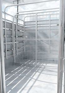 Direct Factory Supply STONEGATE Aluminum Livestock <b>Trailer</b> With Ramp Dual Axle Rear Loading <b>Other</b> <b>Trailers</b> - Product Image 6