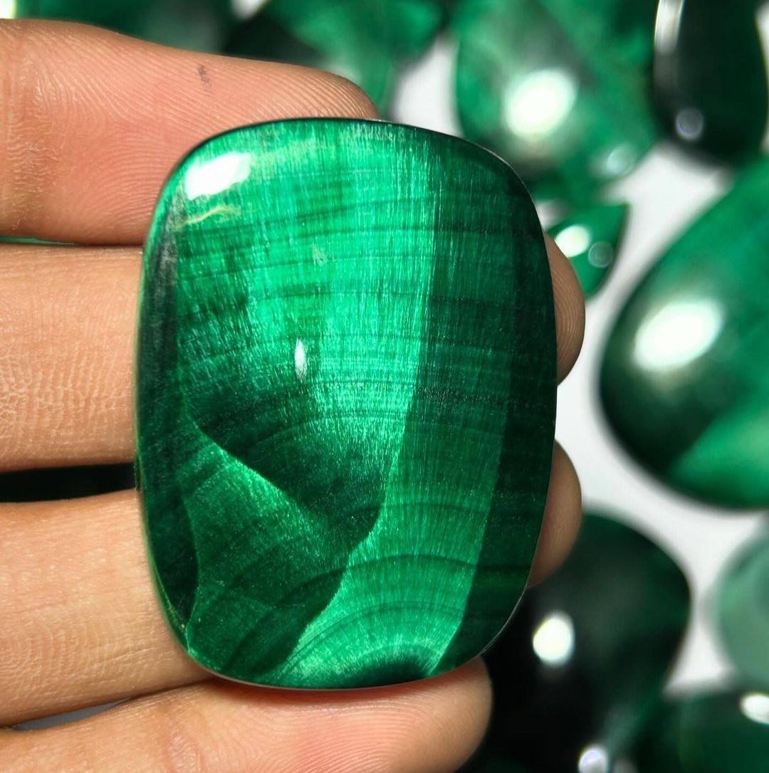 สีเขียว