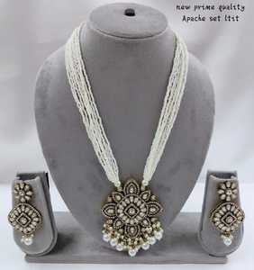 Long Motipearl Mala & Drop Pendentif Collier Ensemble À La Mode Ton Or Kundan perle Collier Boucles D'oreilles Ensemble Avec Femmes Filles - Product Image 5