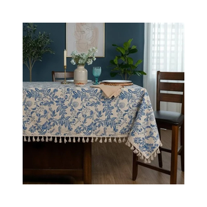 Nappe en coton bleu crème à motifs floraux bohèmes 140x240cm 220 GSM avec pompons pour hôtels, commandes en gros, décorations et spas - Product Image 1