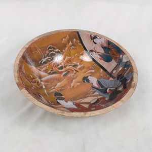 Tazón de madera 100% hecho a mano con aspecto artesanal y suavidad, ideal para refrigerios secos y frutas. - Product Image 1