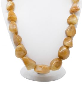 Collier de mode pour femme avec pendentif cœur rond noir, perles naturelles et perles faites à la main, bijoux romantiques en résine pour mariage et soirée - Product Image 6
