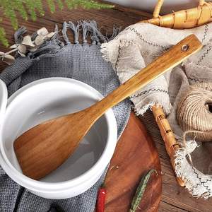 Cuillère en bois multifonctionnelle pour cuisiner, mélanger et servir les repas Cuillère en bois légère, facile à tenir et simple à nettoyer - Product Image 3